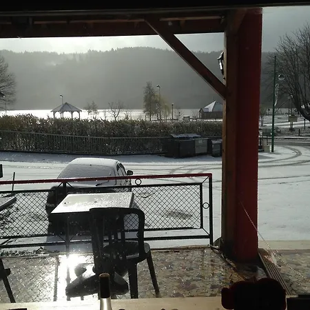 La Vue Sur Le Paradis Chambon-sur-Lac